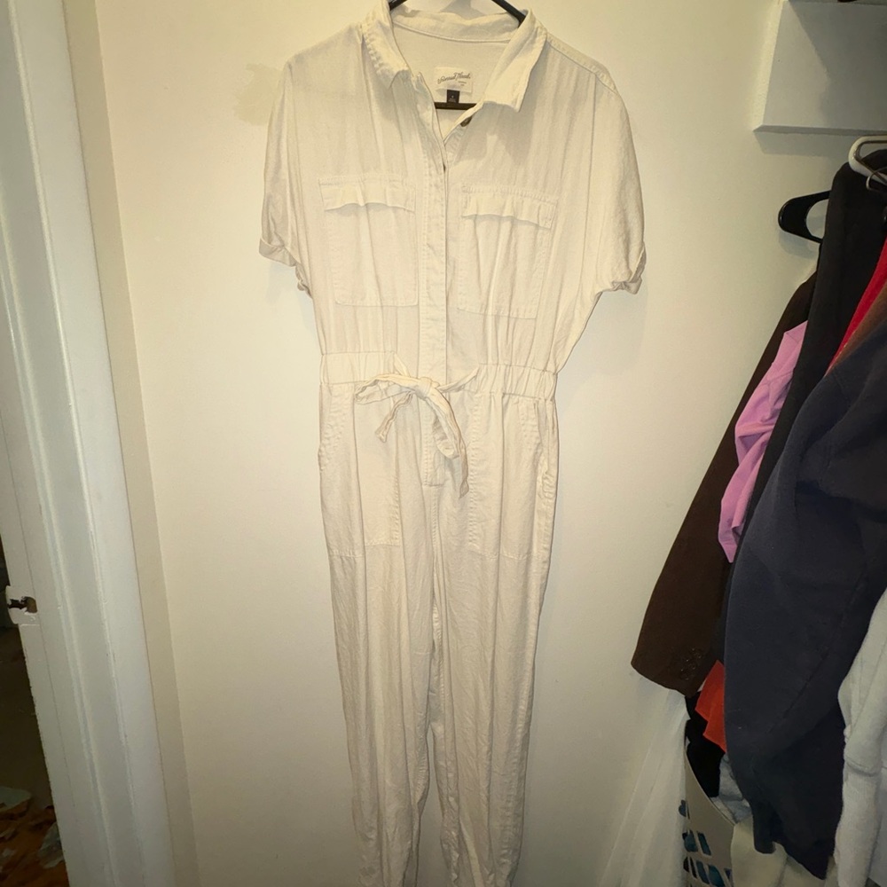 Universal Thread Off-White Jumpsuit